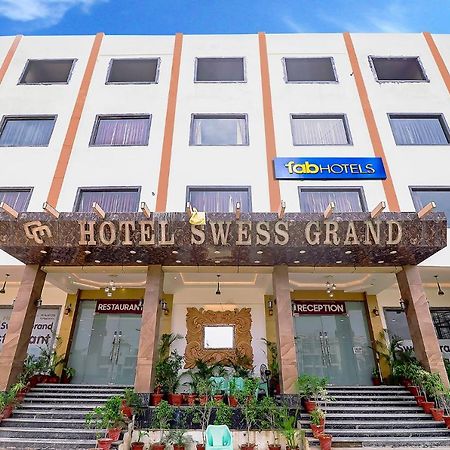 Fabhotel Swess Grand آغْرا المظهر الخارجي الصورة