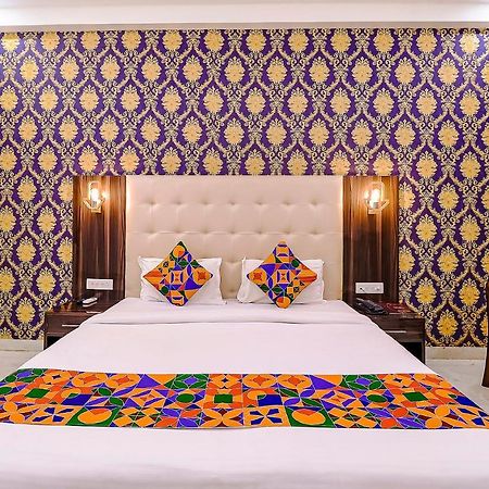 Fabhotel Swess Grand آغْرا المظهر الخارجي الصورة