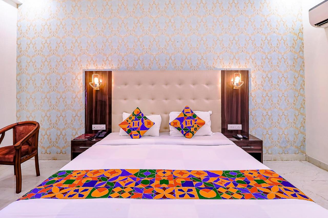 Fabhotel Swess Grand آغْرا المظهر الخارجي الصورة