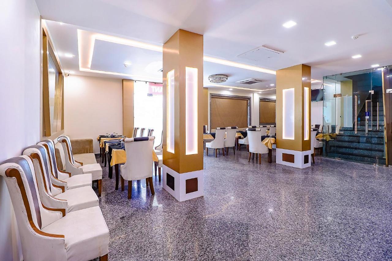 Fabhotel Swess Grand آغْرا المظهر الخارجي الصورة