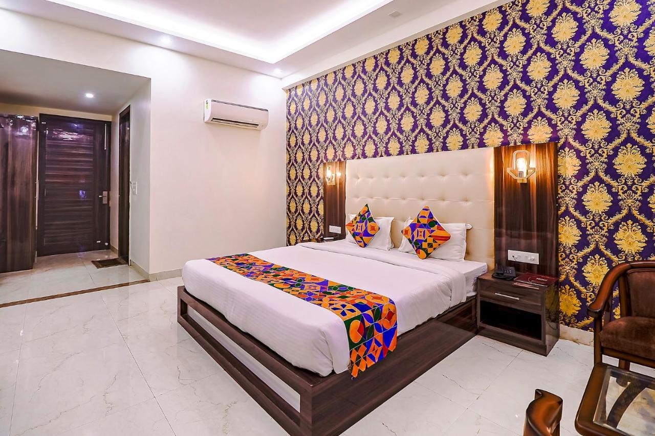 Fabhotel Swess Grand آغْرا المظهر الخارجي الصورة